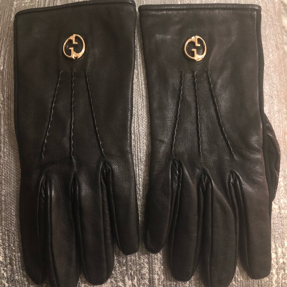 Gucci leather gloves